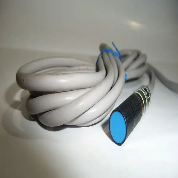 Proximity Switch, SMEO-4-K-LED-24, 15708 02/90, FESTO